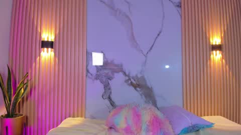 A L A N A  online show from October 15, 1:45 pm