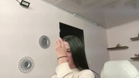 Maeve  online show from September 27, 11:08 am