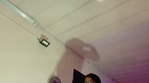 Maeve  online show from March 12, 10:30 am