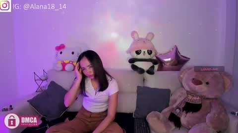 alana_pherson online show from September 28, 1:36 am