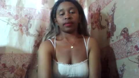 AlanaAngela online show from June 6, 12:22 pm