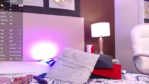 alana online show from October 12, 4:16 am