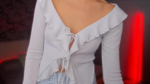 alanamell online show from March 12, 5:24 am