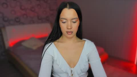 alanamell online show from February 1, 10:02 pm