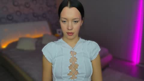 alanamell online show from February 6, 2:11 am