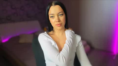 alanamell online show from February 22, 10:07 am