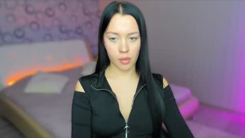 alanamell online show from January 20, 6:32 pm