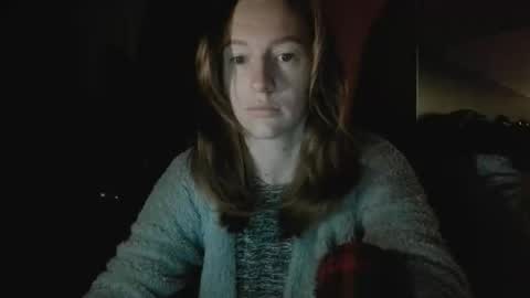 Snapshot of alane26 chatting on October 29, 12:34 am Elisa online show from October 29, 12:34 am