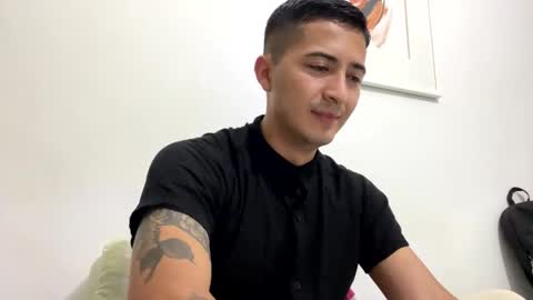 Snapshot of alanj998 chatting on October 5, 2:53 am alanj998 online show from October 5, 2:53 am