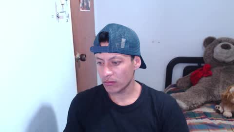 Snapshot of alann_snow chatting on October 27, 1:38 am Alann online show from October 27, 1:38 am