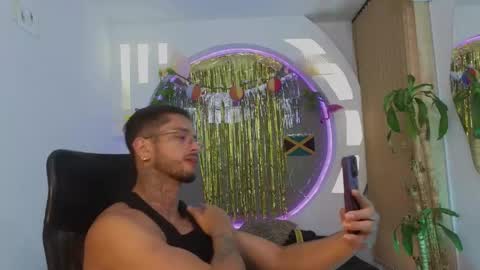 alan online show from April 13, 1:59 pm