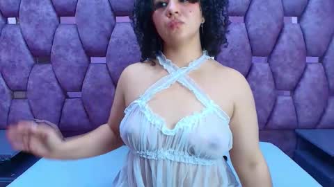 AlaSmith  online show from April 23, 3:25 am