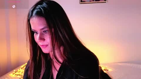 alba_toro535670 online show from April 15, 7:58 pm