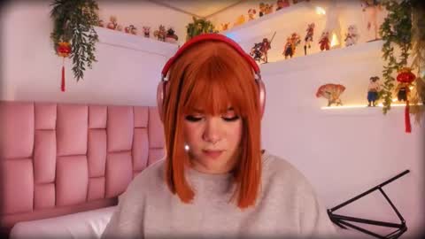 albaandthayron online show from February 19, 3:05 pm