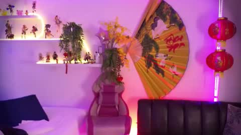 albaandthayron online show from September 17, 12:08 pm