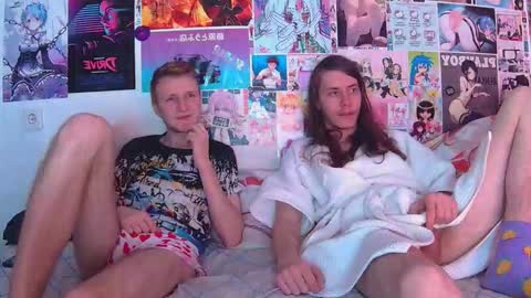 Albert You can ------------ support me at  online show from November 9, 7:49 pm