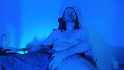 albinoadonis online show from October 1, 9:57 pm