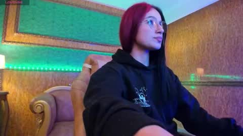 Aleja Online  GTM-5 700 1400 online show from December 15, 12:23 pm