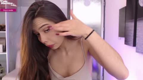 Alice in wonderland online show from April 20, 7:06 pm