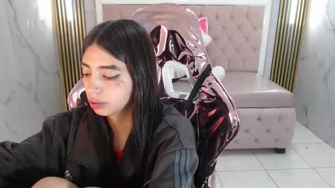 Ale online show from December 19, 1:28 pm