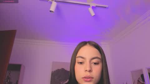 Alejandra online show from March 17, 11:48 am