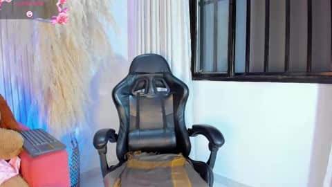 CUTE ALEJA online show from October 18, 11:42 pm