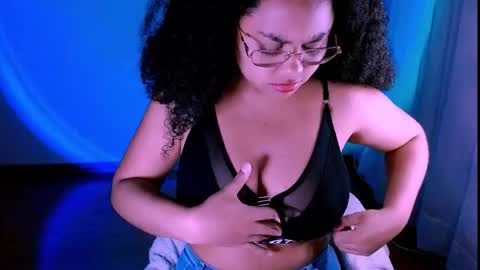 Alejandra  online show from September 15, 12:45 am