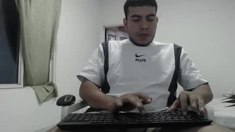 Snapshot of alejandrocock23 chatting on March 7, 12:12 pm alejandrocock online show from March 7, 12:12 pm