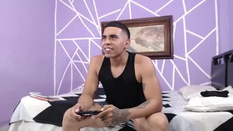 alejandrocock online show from November 3, 11:11 am