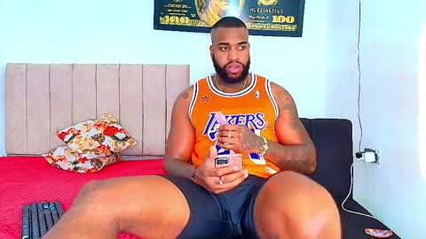 alejo_21cm online show from April 1, 6:36 am