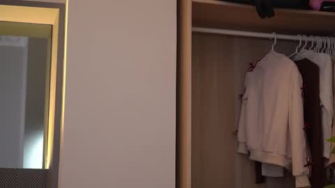 Lexi online show from February 23, 6:37 am