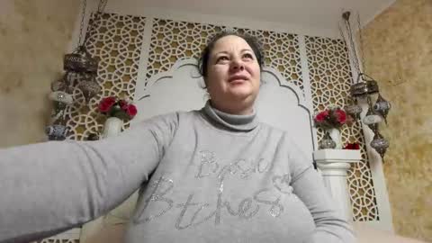 alesha_arabian_ online show from January 12, 5:03 am