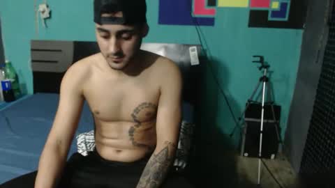 alessandro online show from December 14, 5:57 am