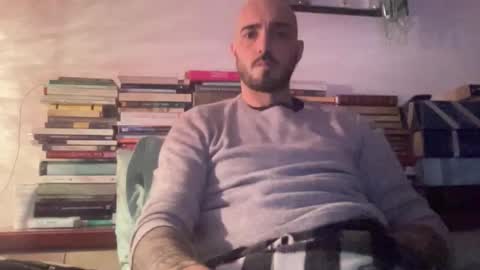 alessandromori91 online show from April 1, 7:00 pm