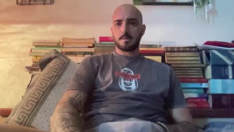 alessandromori91 online show from May 16, 4:49 pm