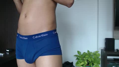 Alex online show from November 5, 4:42 pm