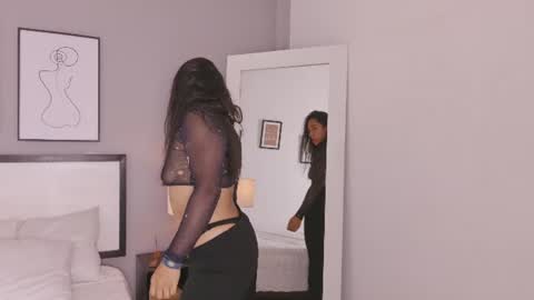 alessia_selene online show from July 16, 10:55 pm