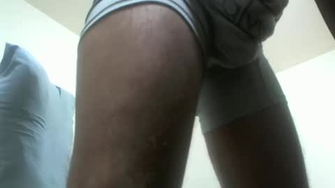 alessio10inches online show from March 21, 6:34 pm