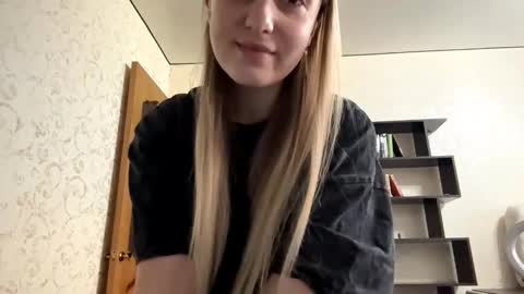 April online show from December 15, 6:31 am