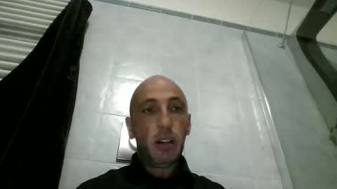 alex120475 online show from March 17, 8:41 am