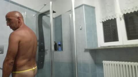 alex120475 online show from August 3, 10:38 pm