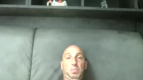 alex120475 online show from June 26, 9:31 pm