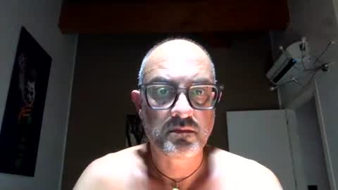 the Gold Couple online show from July 29, 11:32 am