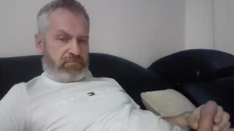 Snapshot of alex80581 chatting on October 25, 3:12 pm Alexey online show from October 25, 3:12 pm