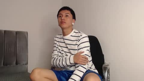 Snapshot of alex__lover chatting on September 25, 1:34 am Owen online show from September 25, 1:34 am