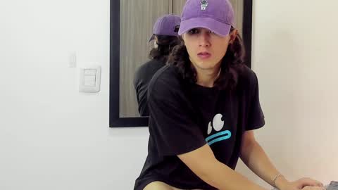 alex_connorr online show from January 29, 7:00 pm