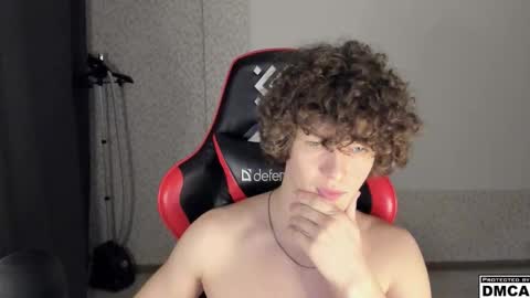 Alexander online show from September 14, 8:32 pm