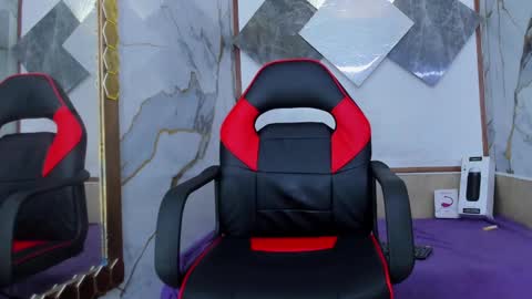 alex_miller25 online show from September 27, 12:52 am