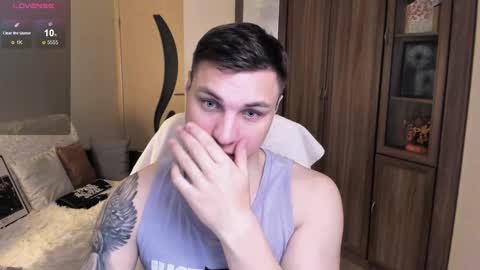 alex_milson online show from September 28, 7:34 pm