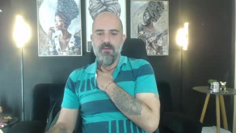 Alex Saints online show from May 14, 4:49 pm